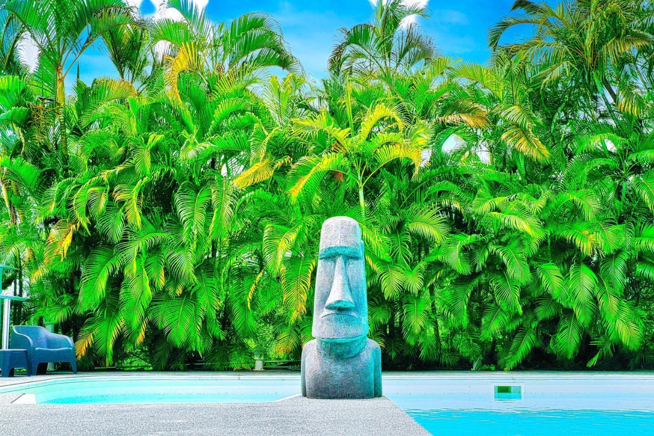 Green Lord Domaine - Lodges Piscine & Spa - Bar & Lounge - Restaurant Gastronomique Lamentin Екстер'єр фото